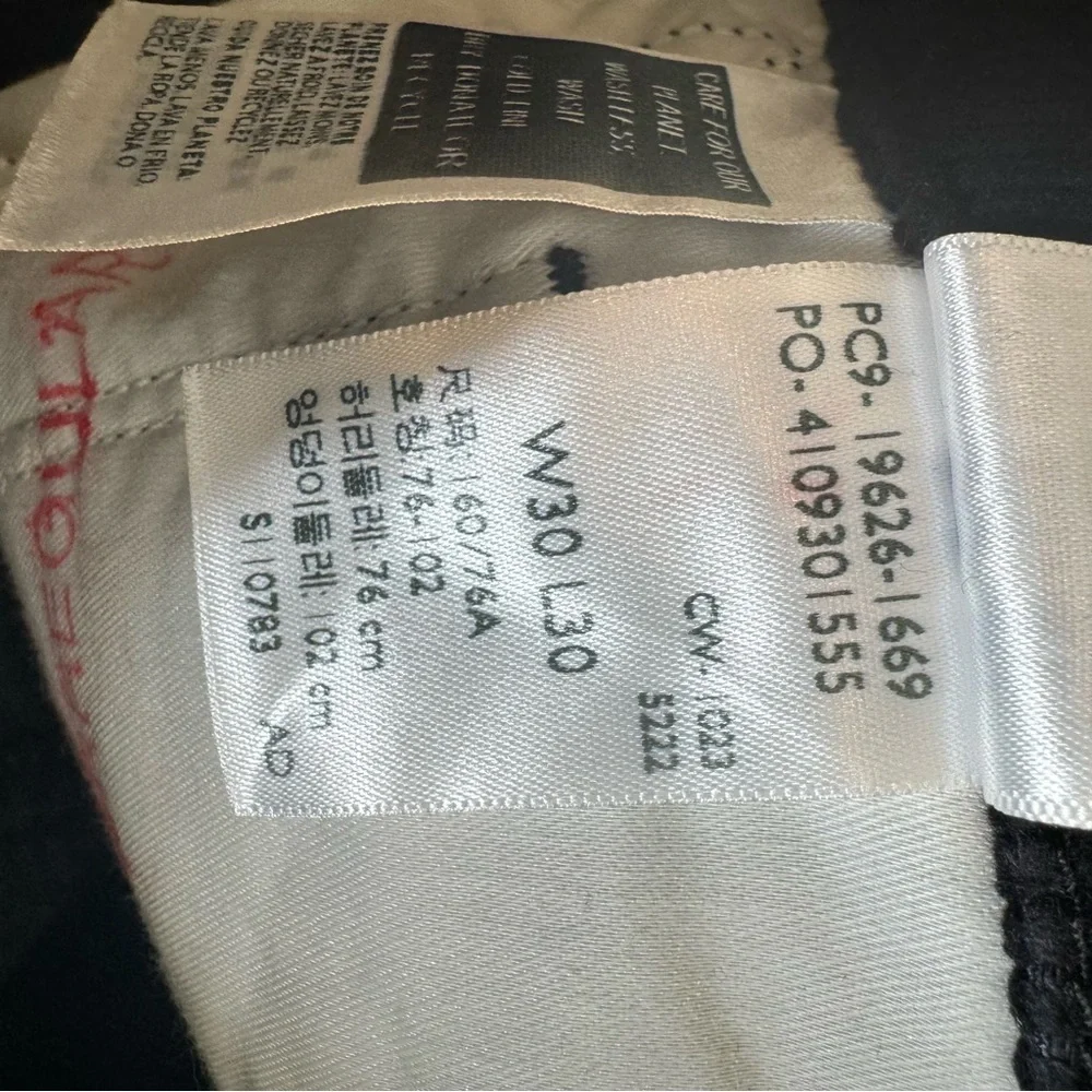 Levis 311 Shaping Skinny Corduroy Pants Black Midrise Jeans Women Sz 30x30 NEW